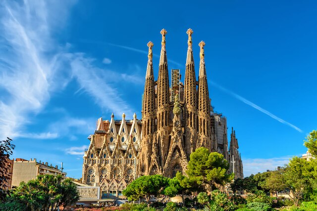 Spanien